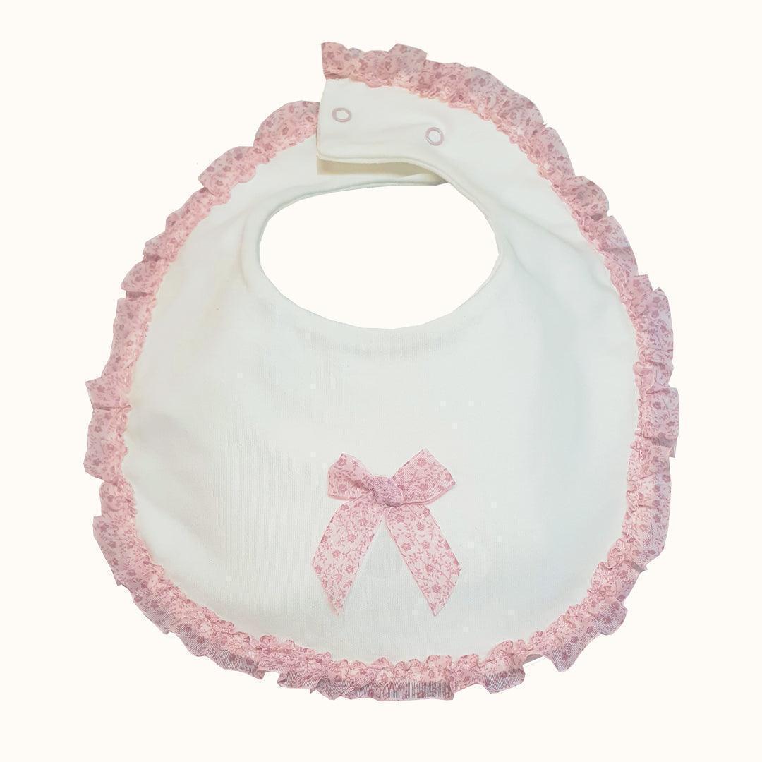 Babete impermeável branco com babado rosa e laço floral para bebé recém-nascido