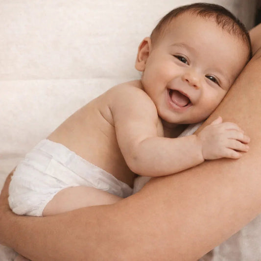 🌡️ Deixar o bebé só de fralda: é realmente a melhor opção?
