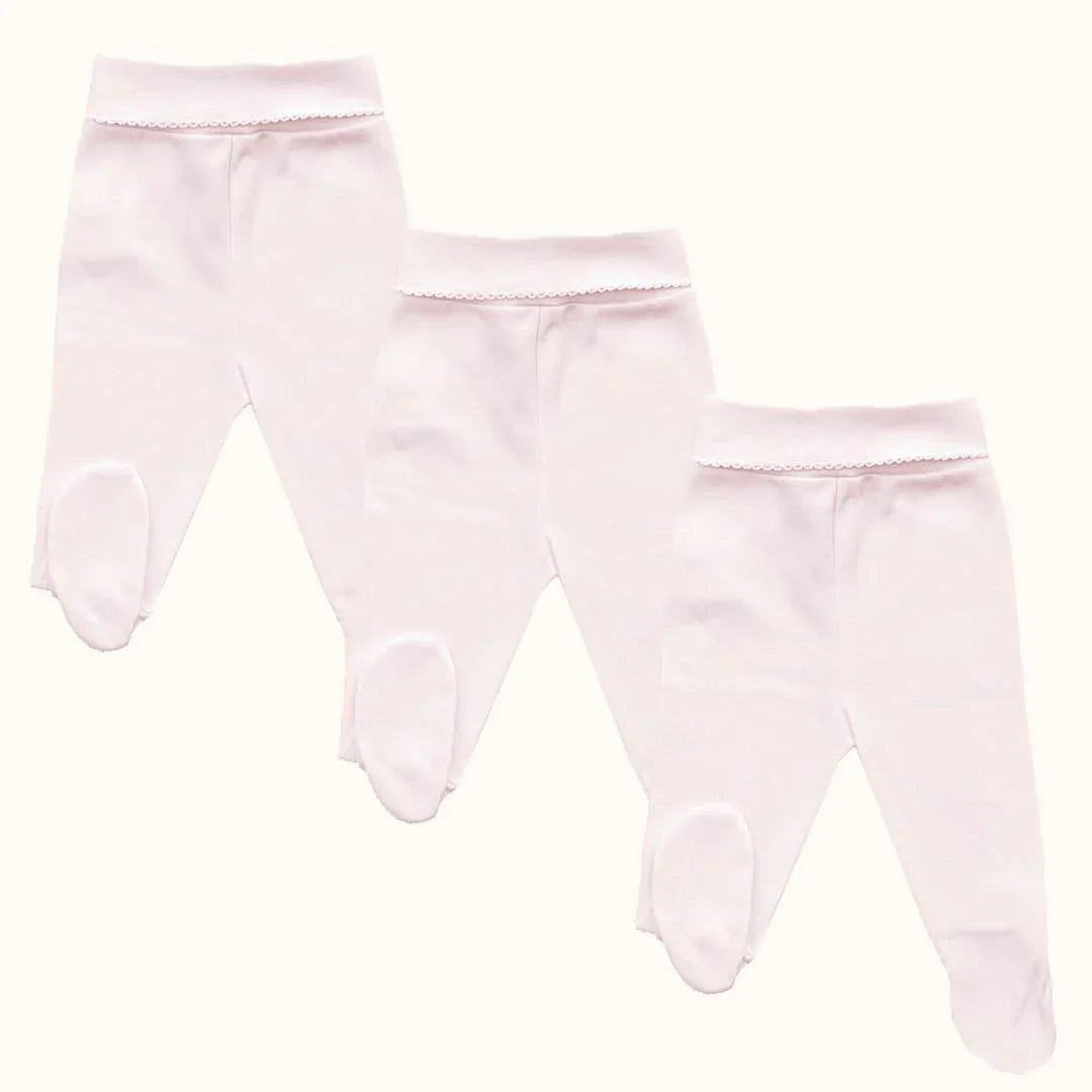 Três calças rosa para bebê com pé, tecido macio, ideais para recém-nascido.