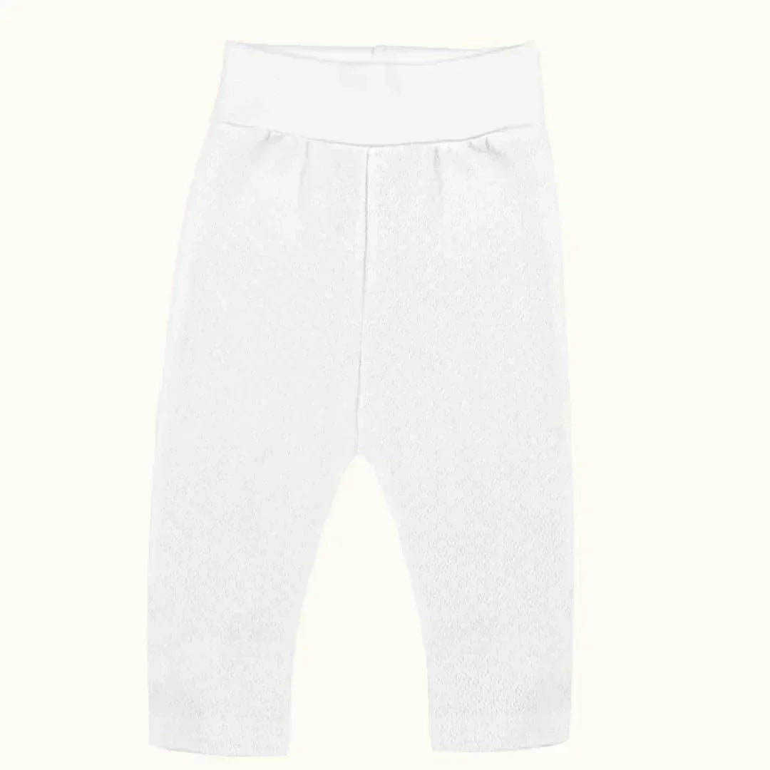 Calça de bebê branca sem pés, tecido macio, ideal para pele delicada de recém-nascido