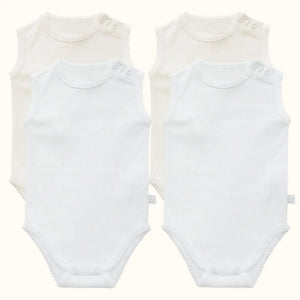 Conjunto de quatro bodies de bebé sem mangas em branco e bege, tecido macio, ideal para recém-nascido