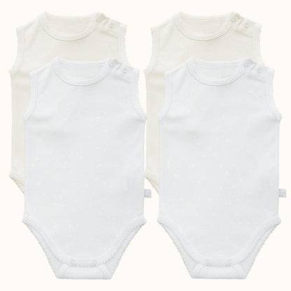 Conjunto de quatro bodies de bebé sem mangas em branco e bege, tecido macio, ideal para recém-nascido