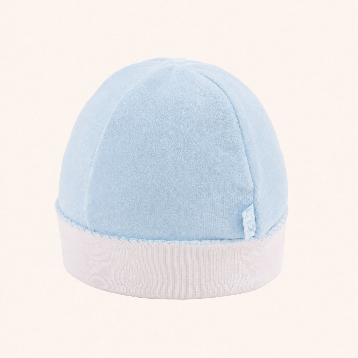 Gorro para recém-nascido e bebé azul, forrado a algodão sem costuras com rib branco e picoeta azul que não aperta.