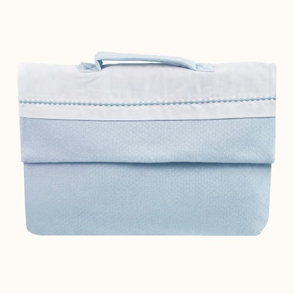 Saco para a primeira roupa de bebé sweet azul