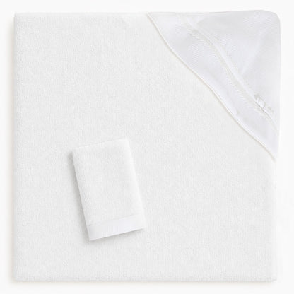 Romantic 1 White Bath Towel