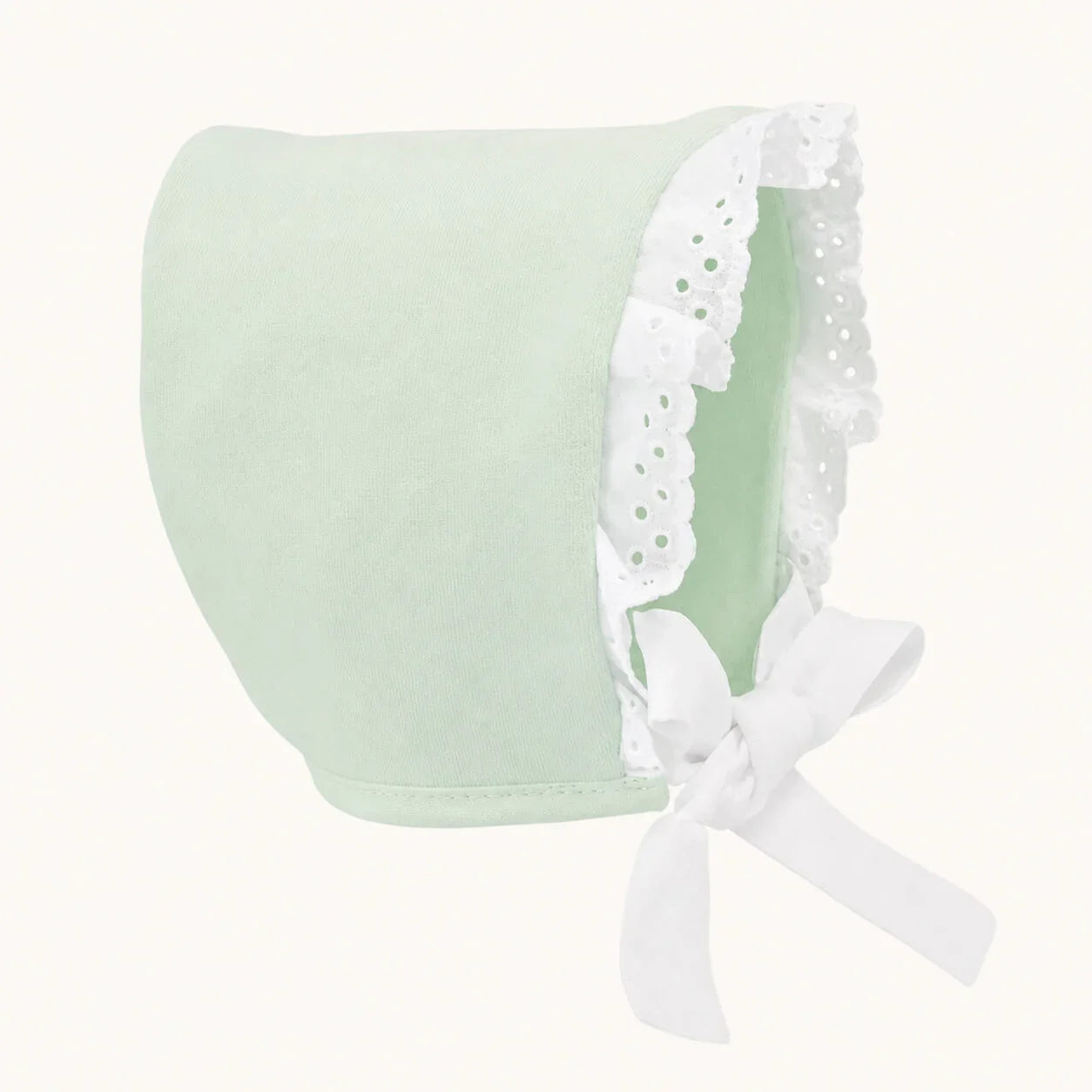touca de bebê verde claro com renda branca e laço, acessório para recém-nascido