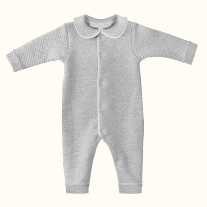 Babygrow cinza sem pés, manga longa, malha diamantada, ideal para recém-nascidos