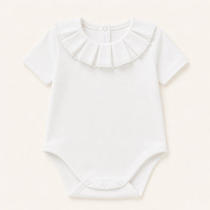 body de gola classic branco com gola em bordado inglês, manga curta, tudo em algodão