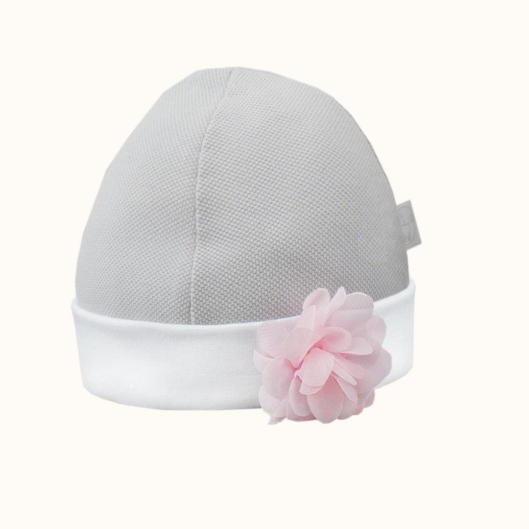 gorro de bebé cinza com barra branca e flor rosa de tecido, acessório para recém-nascido