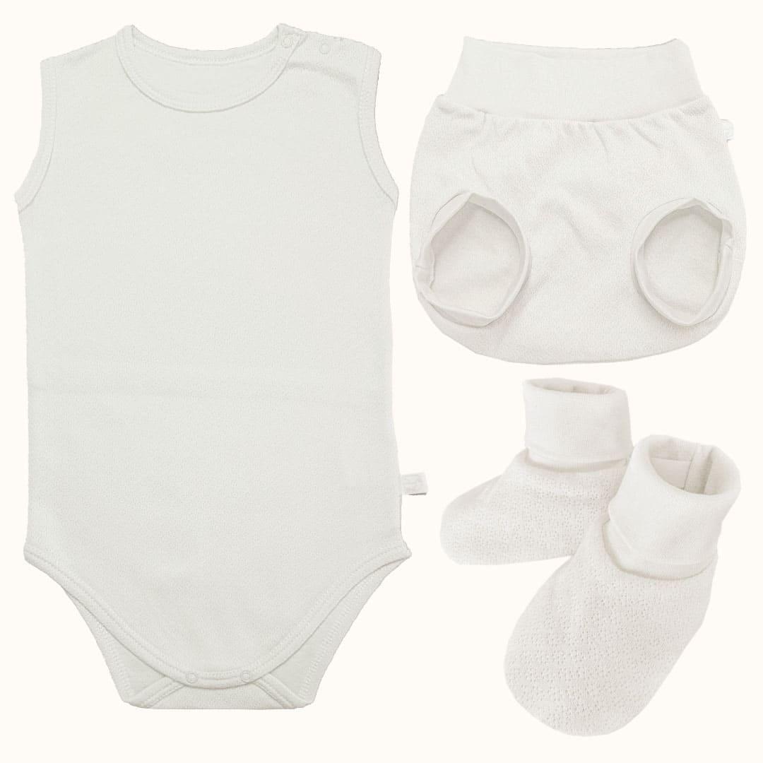 Conjunto Soft Moves: Body Sem Mangas, Tapa Fraldas e Pantufas Bege - Pim-Pam-Pum Baby