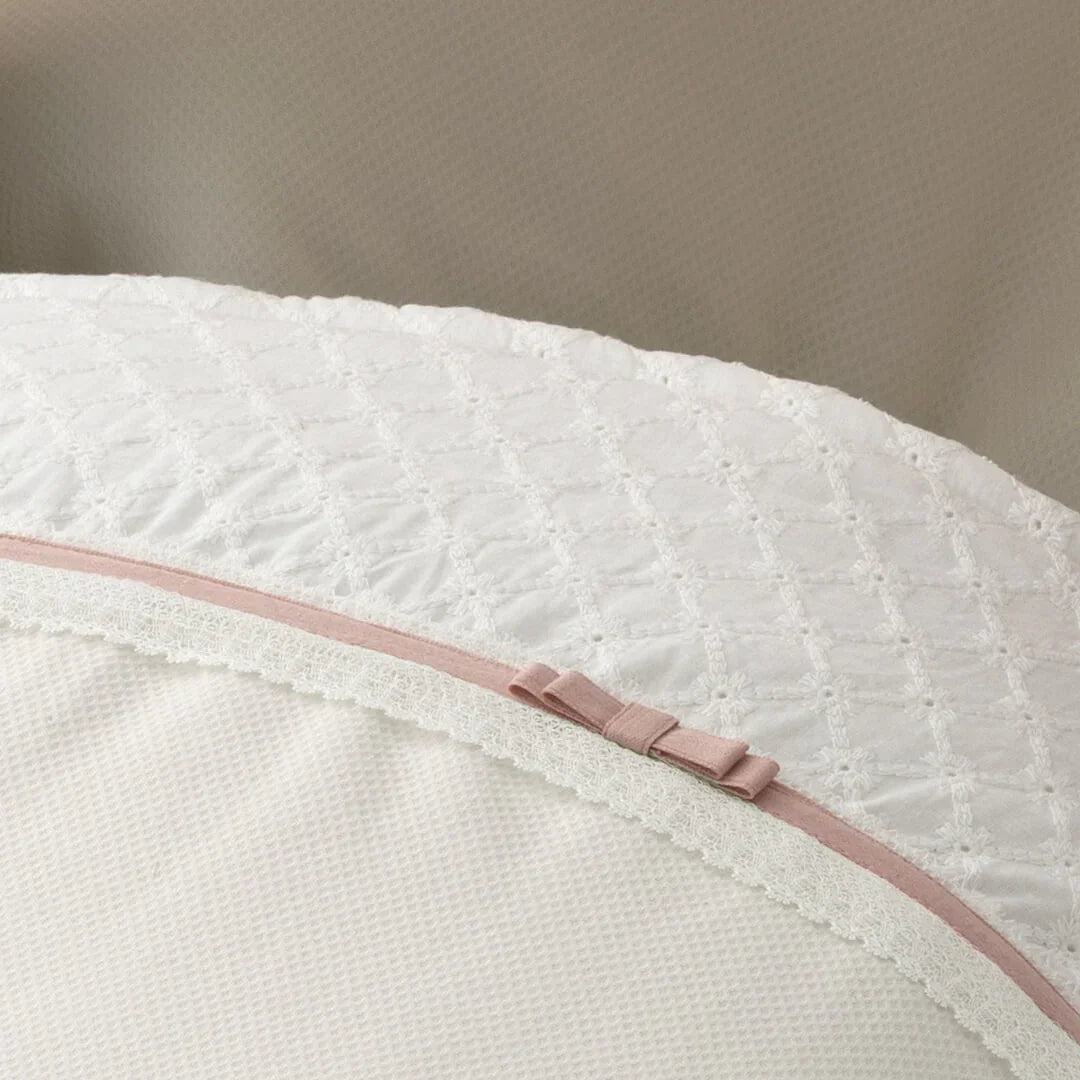 Cobertura-Babycoque-Romantic-bege-rosa_Pormenor - Pim-Pam-Pum Baby