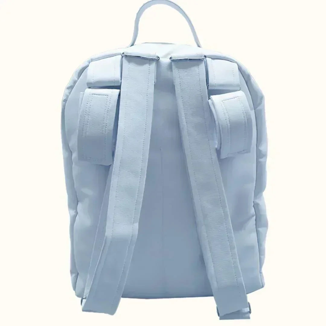 Mochila maternidade azul clara com alças ajustáveis, vista traseira, para bebê