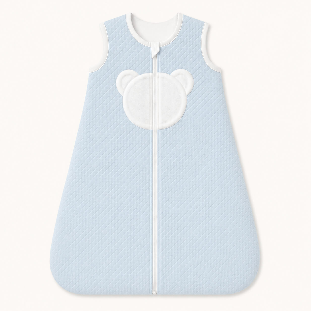 Saco de dormir azul claro para bebé com detalhe de urso branco, ideal para recém-nascidos
