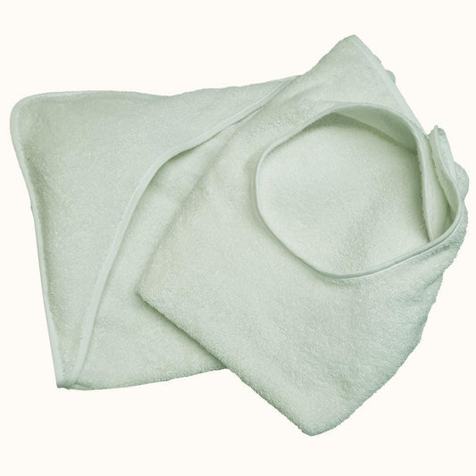 Toalha avental de bebê verde claro, felpuda, ideal para recém-nascido.