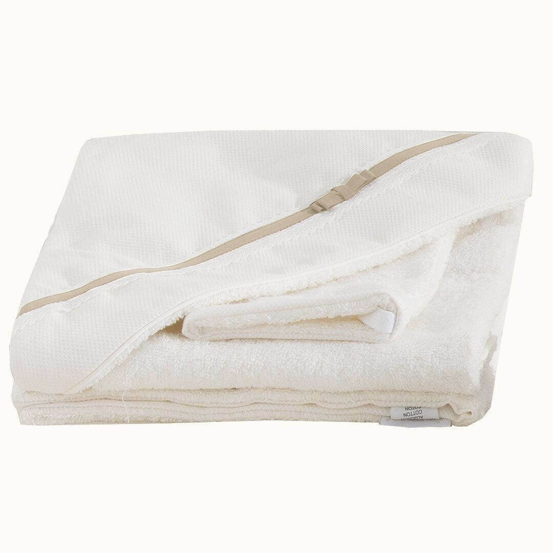 Romantic 1 Beige Bath Towel