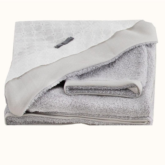 toalha-de-banho-romantic-2-cinza-pim-pam-pum-baby-50291 - Pim-Pam-Pum Baby