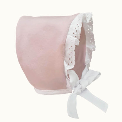 touca de bebê rosa velho com renda branca e laço em tecido, moda infantil confortável
